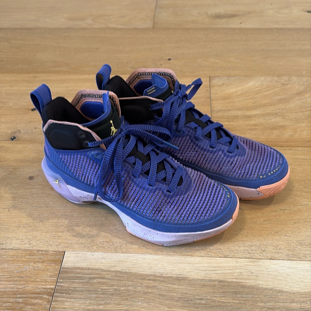 Nike Air Jordan XXXVII 37 GS Till Dawn” DD7421-400 size 4Y